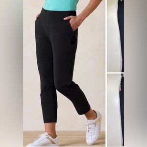 Tommy Bahama Women’s Active Lightweight Black Pants Small POCKETS